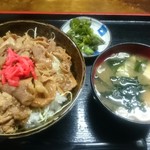 十一屋 - 焼肉丼 700円