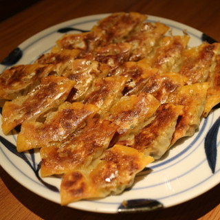 難波でおすすめの餃子 持ち帰り をご紹介 食べログ 難波でおすすめの餃子 持ち帰り をご紹介 食べログ
