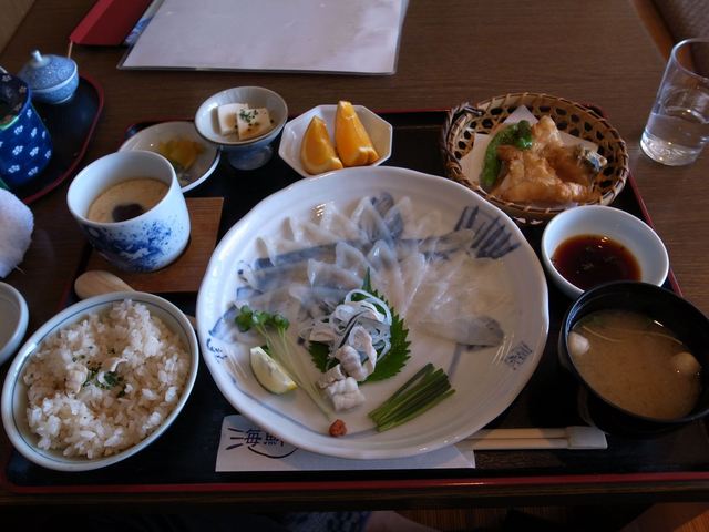 ふぐ料理専門店 海鮮 フグリョウリセンモンテンカイセン 下関 ふぐ 食べログ