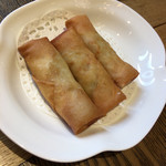 上海小南国 - 春巻きは作り置きでしんなり