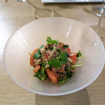 AU GAMIN DE TOKIO table - ズワイガニとトマトのサラダ