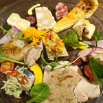 前菜盛り合わせ