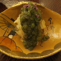 日本料理 晴山 - 独活と蛤の蕨和え