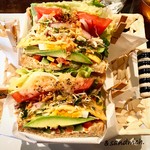 &sandwich. - 17種類の野菜のサンドイッチ1,000円