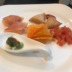 The Quincy Hotel - サルサソースが絶品でした