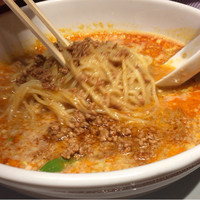 個室中華 頤和園 京橋店 - 担々麺