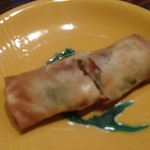 海鮮中国料理黄河 - 穴子と木の芽、筍、蕗味噌の春巻き