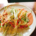 タイ王国料理 クンメー1 - セットのサラダ