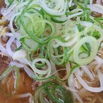 天 - 特製チャシュ麺♪