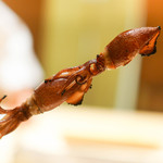 鮨 さいとう - ホタルイカの串焼き