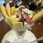 fruit parfait