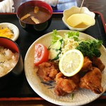 カフェテラス - からあげ定食