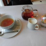 レストラン マノワ - ホットミルクティー（2017.3）