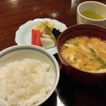 亀の井別荘 - 御飯・汁物・香の物