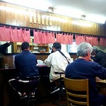 佐伯ラーメン 遊楽 - 店内