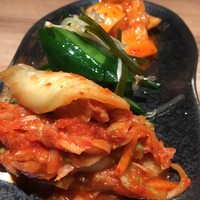 焼肉ホルモン 稲田 - キムチ