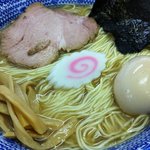 恵比寿 - 中華そば　中盛り　味玉入り