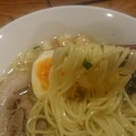 いぶし銀 - 中太麺