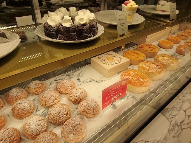 ハートブレッドアンティーク イオンモールりんくう泉南店 Heart Bread Antique 岡田浦 パン 食べログ