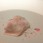 レフェルヴェソンス - ゆるみ～ とちおとめ、さくらのアフィネのアイスクリーム、小豆、求肥