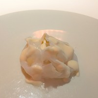 レフェルヴェソンス - 白から～ アオリイカの羽衣、酒粕発酵乳と伊予柑、コールラビ、菊の花