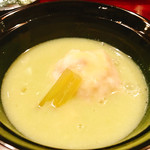 草庵　田なか - 【椀物】○イカしんじょうのピースの磨り流し様