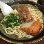 天馬 - 軟骨ソーキそば 小（麺200ｇ） / 550円