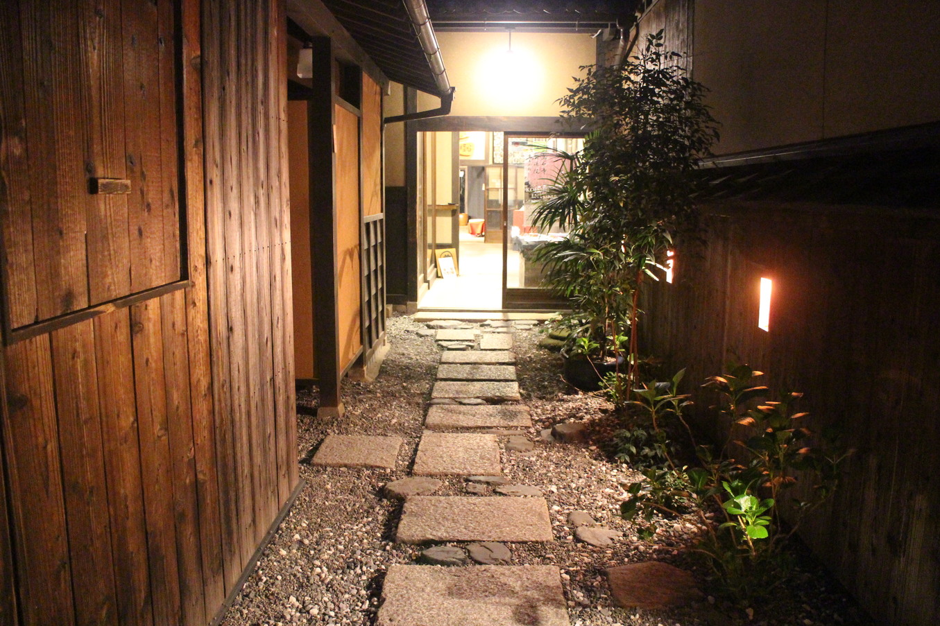 路地奥Garden168