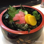 鮨処 さか井 - トータンのマグロ丼…キハダと本マグロかな♪たっぷり入ってました