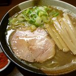 煮干らぁめん なかじま - こいにぼみそ+辛香味粉のアップ