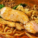 担担麺の掟を破る者 - 黄金の鰹出汁 南香梅と大葉と鶏（鶏）
