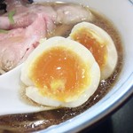 中華そば 四つ葉 - 味玉