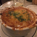 PASTIS - オニオングラタンスープ