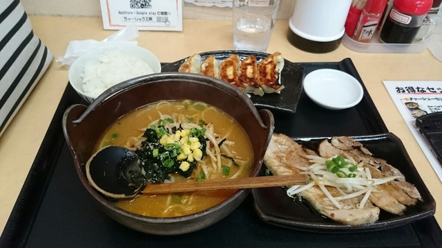 ちゃーしゅう工房 いしづち店 伊予西条 ラーメン 食べログ
