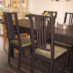 店内は落ち着いた雰囲気