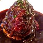 八十郎商店 - 国産牛すね肉の濃厚赤ワイン煮込み