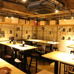 ビストロ炭焼肉酒場 チキンレッグ - 