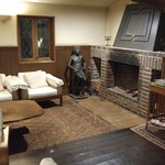 亀の井別荘 - 談話室