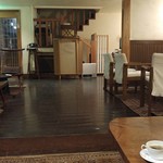 亀の井別荘 - 談話室