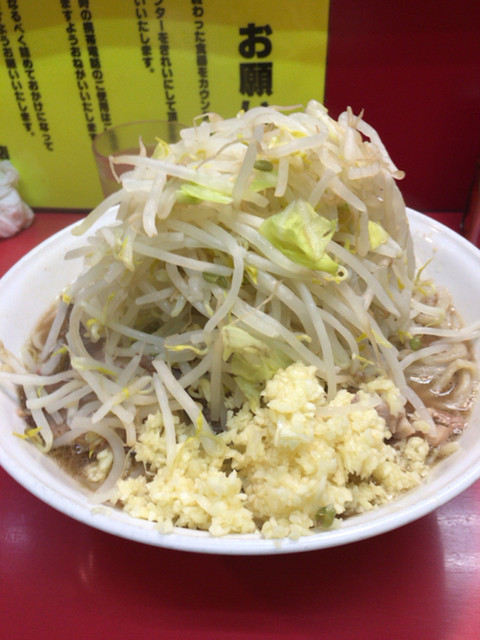 豚ラーメン>