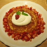 オリジナルパンケーキハウス - ストロベリーパンケーキ