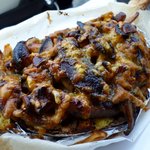 人舟 - ＜2011年1月＞（カンパーニュの上に蓮根・きのこ・カシューナッツがのってます）400円