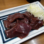 レバ刺しは生姜醤油で