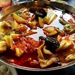 Hinabeya - 豚肉火鍋