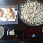 石臼挽き 手打蕎麦 みずき - 天ざるそば