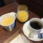 Prince Hotel Shinagawa - 【2017年03月】「カフェレストラン24」のアメリカンブレックファーストのドリンク。