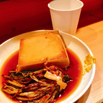 博多のおでん - 『豆腐＆つくし』＆振る舞い剣菱2杯目しゃん