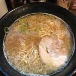 ラーメン櫻 - 武士系豚骨ラーメン