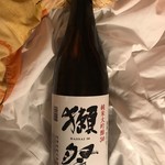 酒商 山田 - 一升瓶がありました。