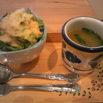 洋食の家 キャベツ - サラダとスープ